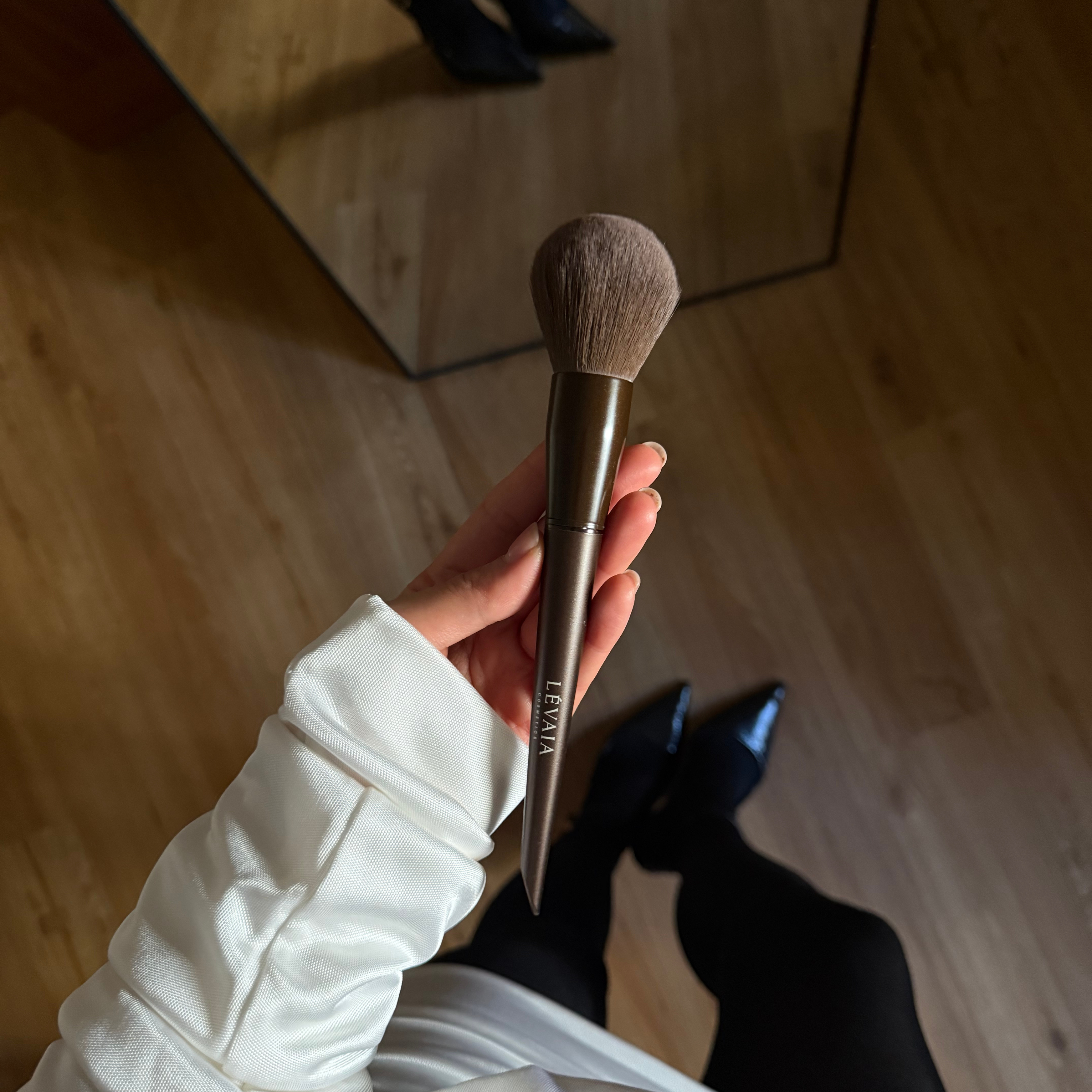 Powder Brush Complete Lévaia Cosmetics